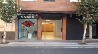 Boutique/Local commercial de 611 m² à León (24008)