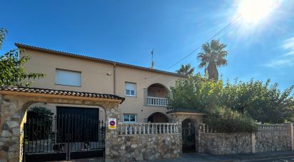 Casa 6 habitacions de 466 m² a El Vendrell (43700)