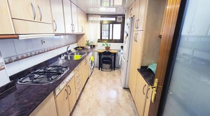 Appartement 3 chambres de 61 m² à L'Hospitalet de Llobregat (08907)