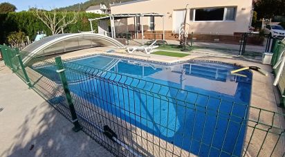 Casa 3 habitaciones de 200 m² en Borela (36858)