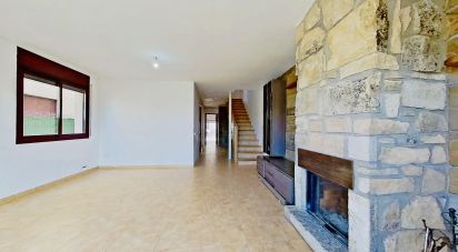 Casa 4 habitaciones de 155 m² en Cervia de Les Garrigues (25460)