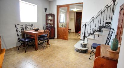 Village house 3 bedrooms of 240 m² in Oliva (46780)