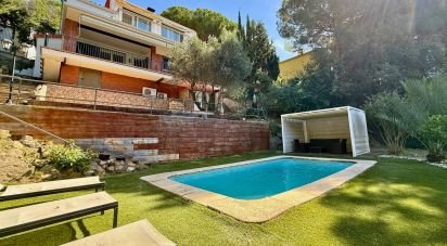 Vivienda unifamiliar 4 habitaciones de 170 m² en Arenys de Munt (08358)