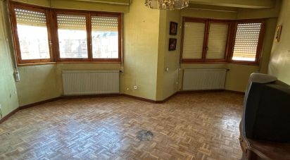 Appartement 3 chambres de 70 m² à La Pola de Gordón (24600)
