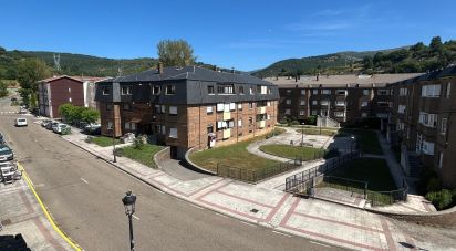 Appartement 3 chambres de 70 m² à La Pola de Gordón (24600)