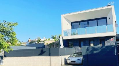 Casa 3 habitacions de 131 m² a Roda de Bara (43883)