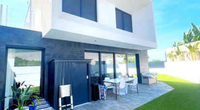 Casa 3 habitacions de 131 m² a Roda de Bara (43883)