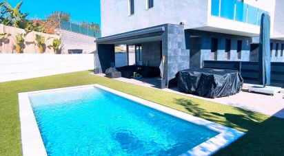 Casa 3 habitacions de 131 m² a Roda de Bara (43883)