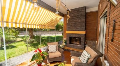 Maison 5 chambres de 400 m² à Villabalter (24191)