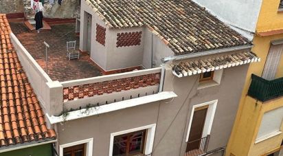 Casa de poble 3 habitacions de 162 m² a Pego (03780)