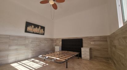 Casa rústica 2 habitacions de 94 m² a Los Montesinos (03187)