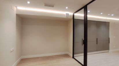 Botiga / Local comercial de 60 m² a Barcelona (08006)