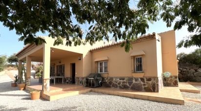 Casa 3 habitaciones de 128 m² en Canillas de Aceituno (29716)