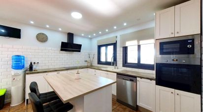 Maison 5 chambres de 218 m² à La Bisbal del Penedès (43717)