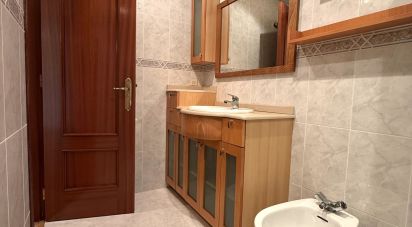 Appartement 3 chambres de 107 m² à La Bañeza (24750)