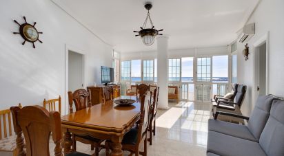 Pis 4 habitacions de 108 m² a Torrevieja (03185)