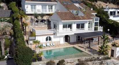 Casa 6 habitaciones de 292 m² en Cabrils (08348)