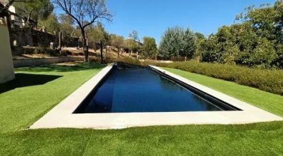 Casa rural 10 habitacions de 475 m² a Los Navalucillos (45130)