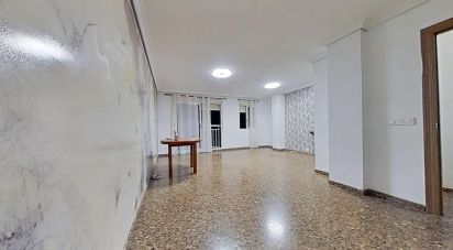Piso 3 habitaciones de 98 m² en Castellón de la Plana/Castelló de la Plana (12004)
