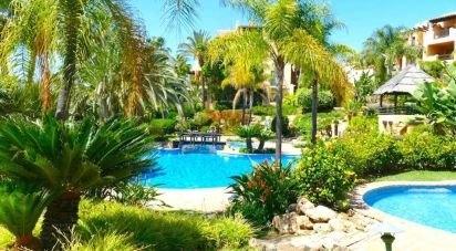 Appartement 3 chambres de 138 m² à Cancelada (29688)