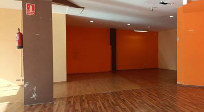 Botiga / Local comercial de 150 m² a Manresa (08243)
