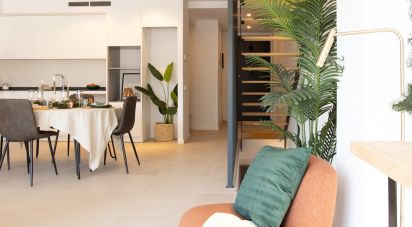 Apartment in house 4 bedrooms of 237 m² in Sant Pere de Ribes (08810)