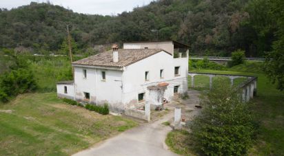 Casa rústica 10 habitacions de 484 m² a Bescanó (17162)