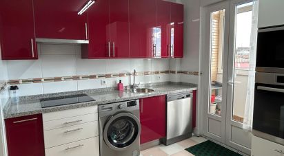 Apartment 3 bedrooms of 100 m² in León (24005)