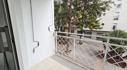 Appartement 3 chambres de 90 m² à Les Roquetes (08812)