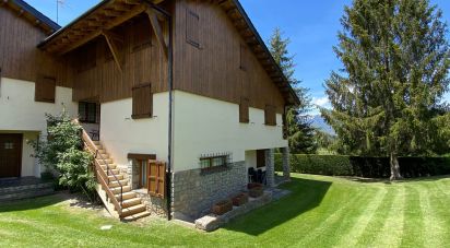 Apartment 3 bedrooms of 89 m² in Alp (17538)
