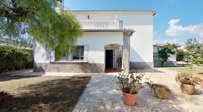 Casa 5 habitacions de 204 m² a Urbanitzacio Creixell-Mar (43839)