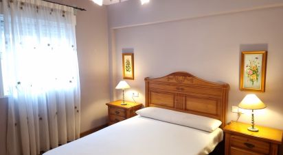 Apartment 3 bedrooms of 90 m² in Sax (03630)