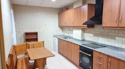 Apartment 3 bedrooms of 90 m² in Sax (03630)